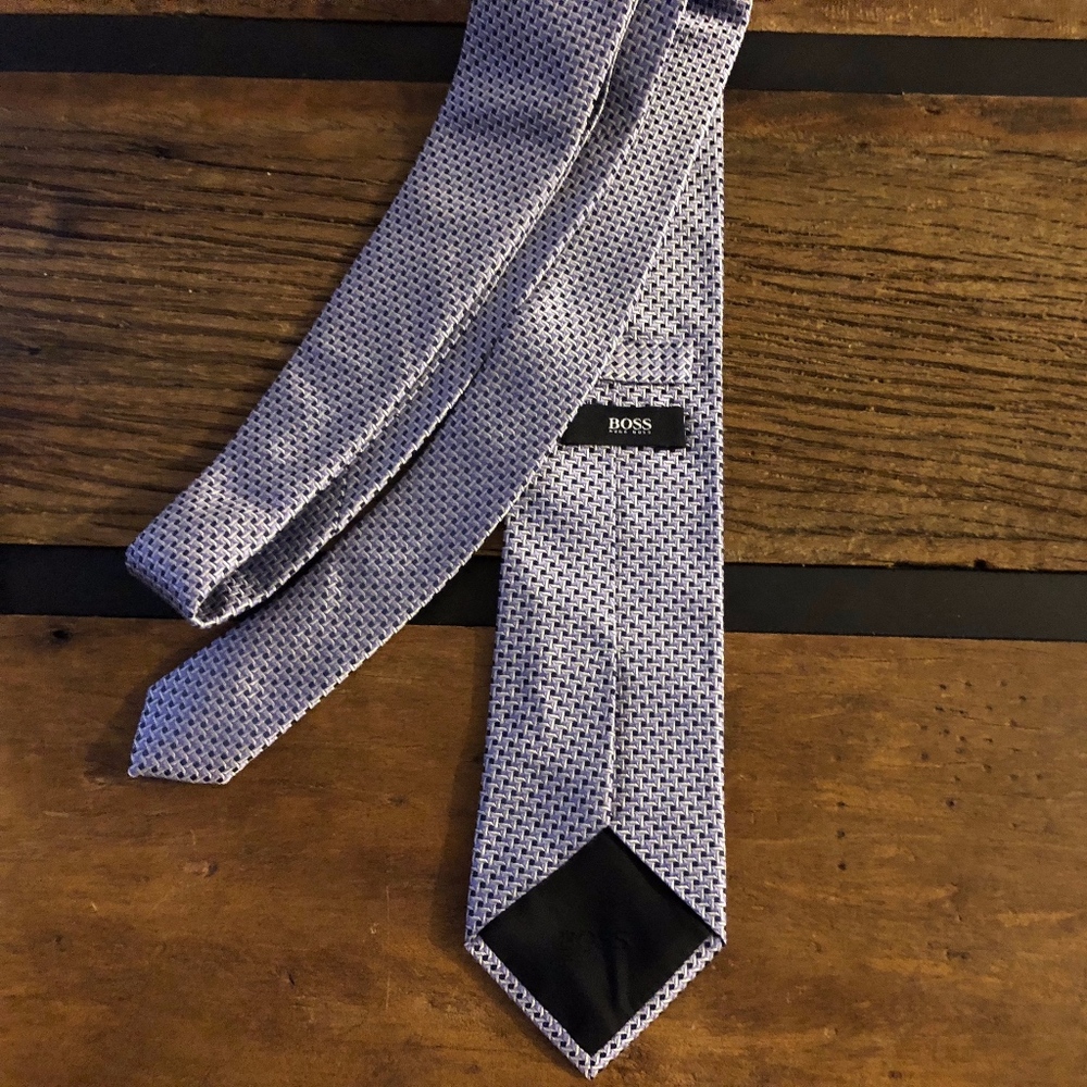 Hugo Boss Tie - Picture 3 of 3